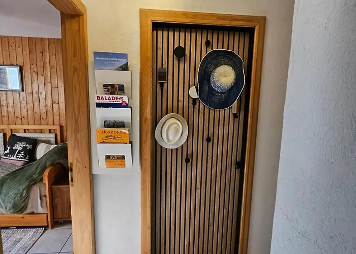 Perle Des Hauts Bed & Breakfast 4*